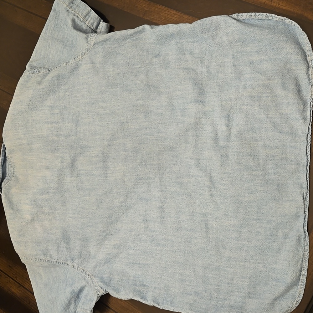 Gap Light Blue Button Down Shirt - image 5